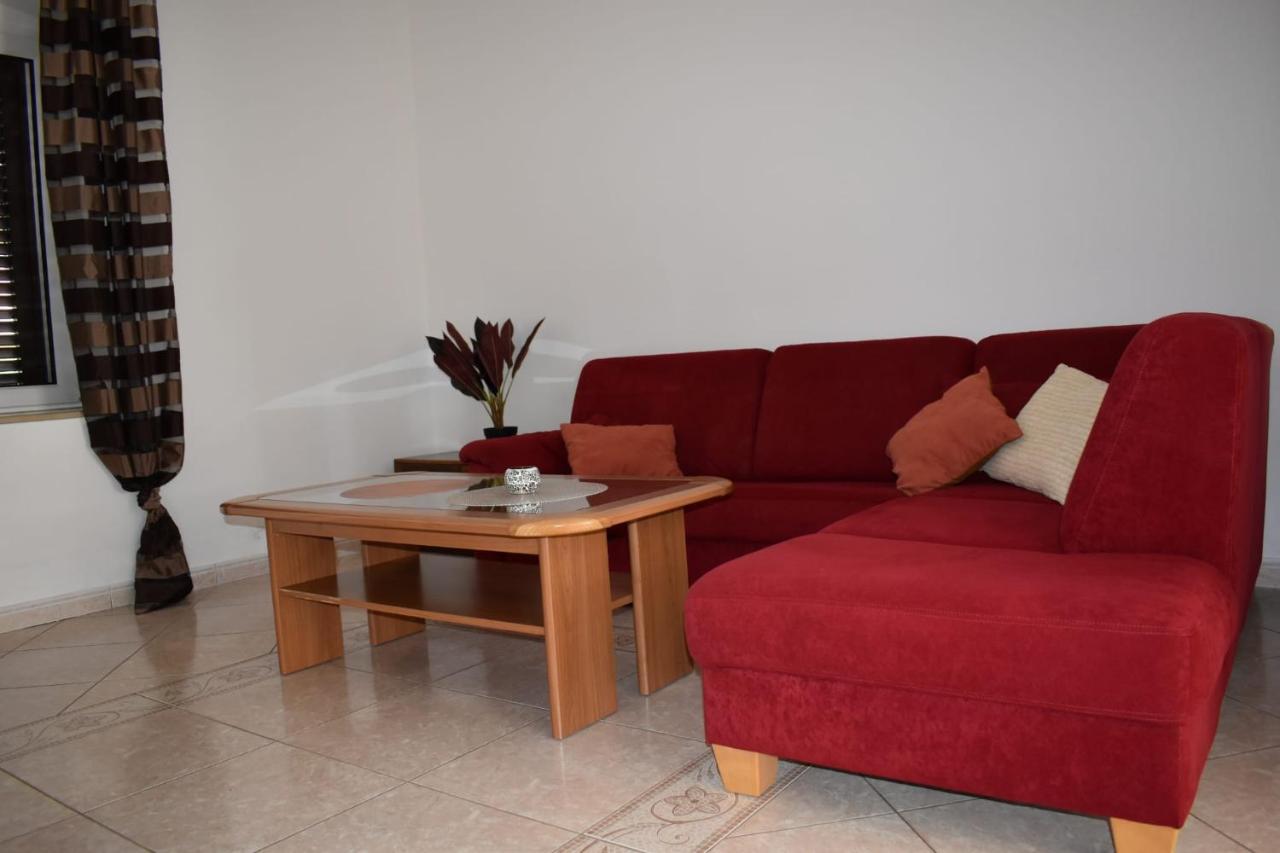 Pet Friendly Apartment Murvi 50 Novigrad  Exterior photo