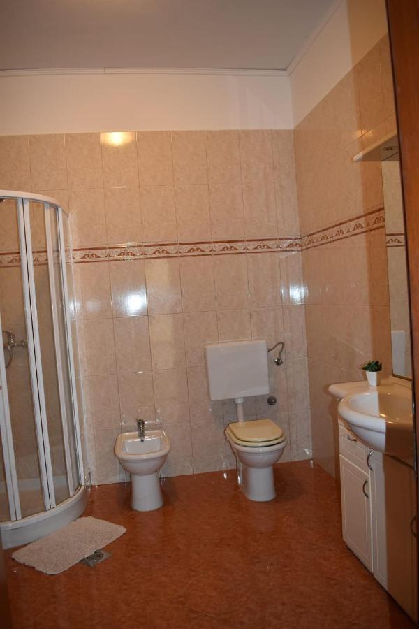 Pet Friendly Apartment Murvi 50 Novigrad  Exterior photo